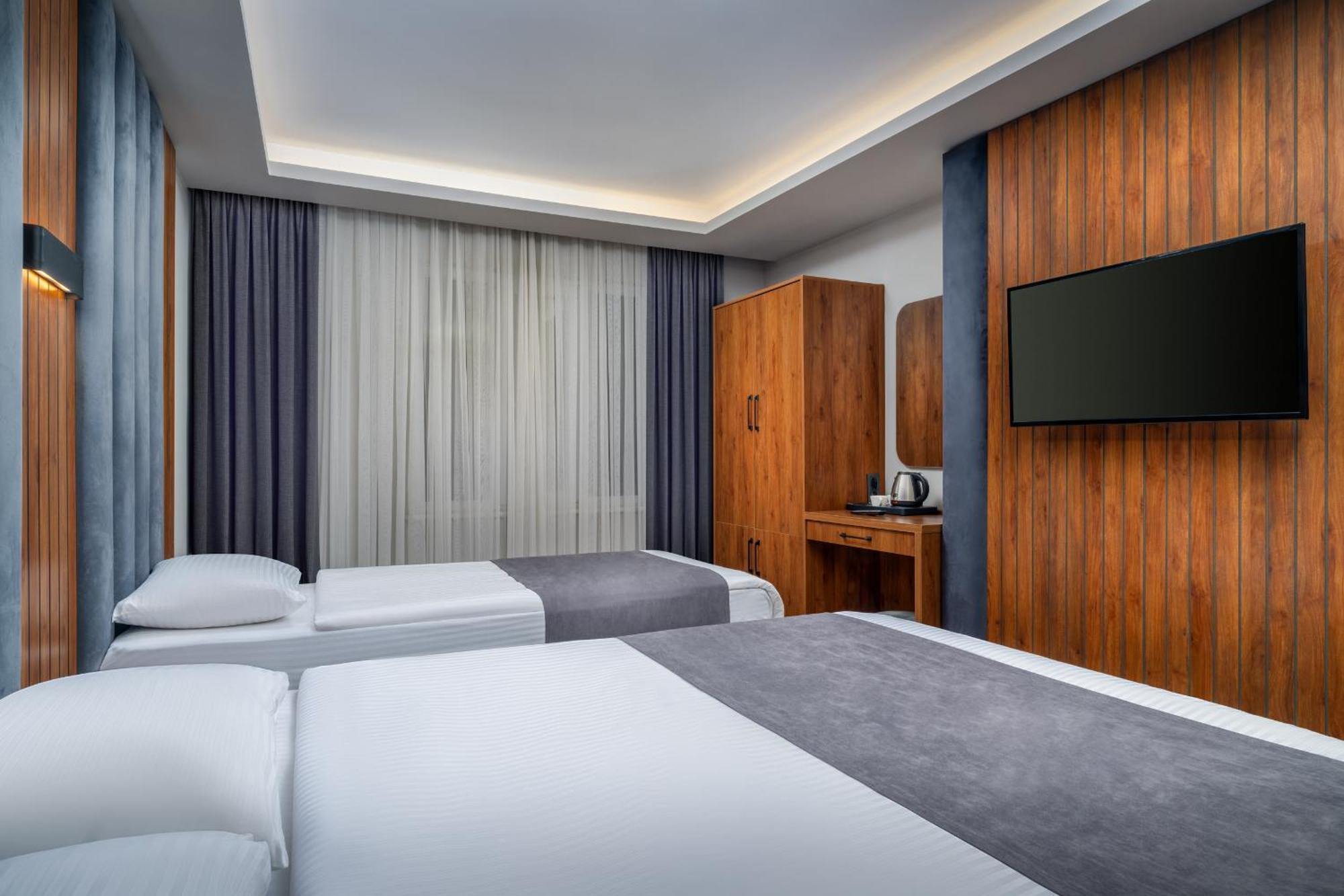 Elite Hotels Istanbul Airport Arnavutkoy ภายนอก รูปภาพ