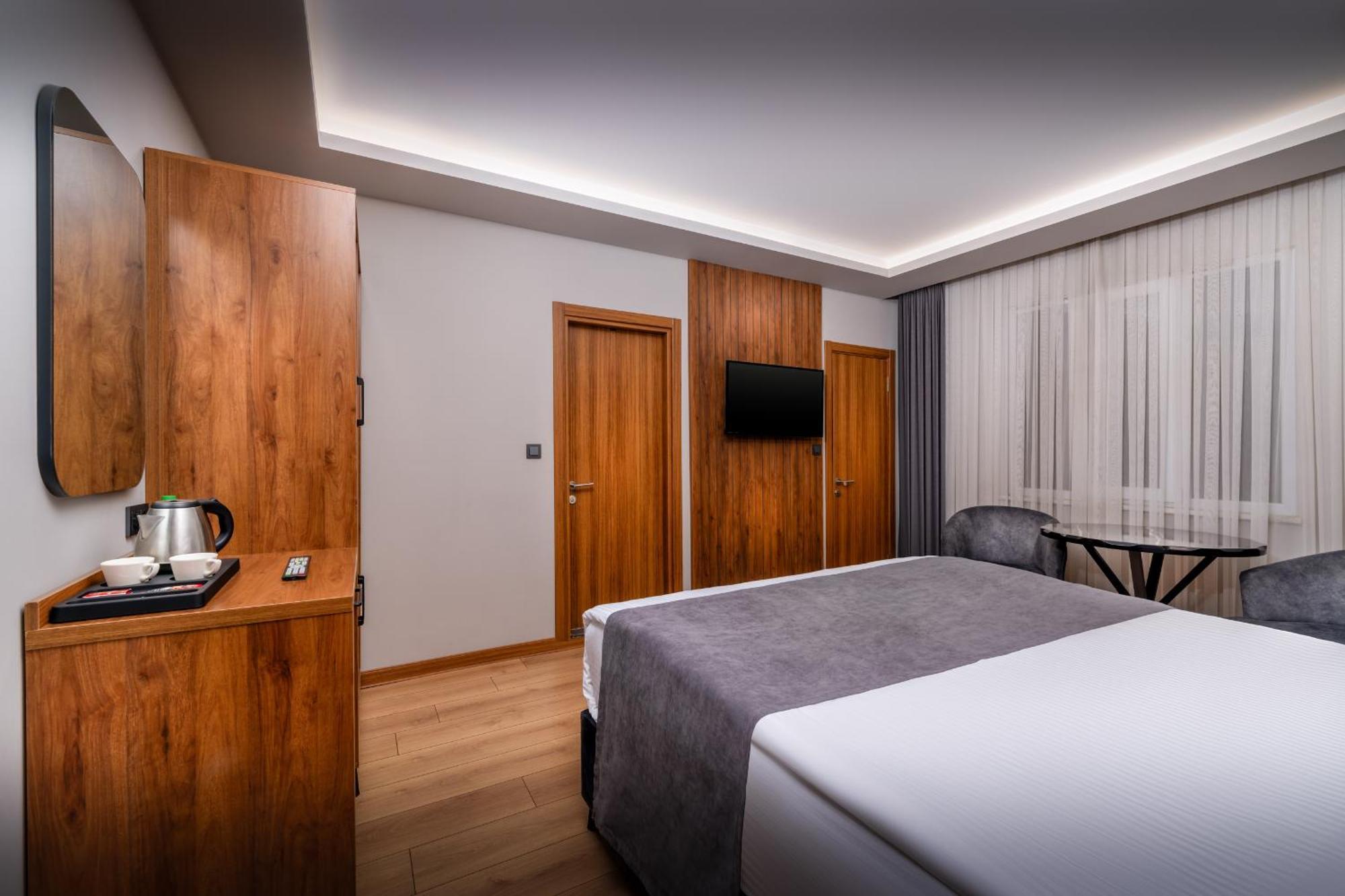 Elite Hotels Istanbul Airport Arnavutkoy ภายนอก รูปภาพ